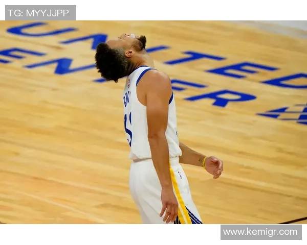 库里通过社交媒体回应近期争议事件表达立场并呼吁理性讨论